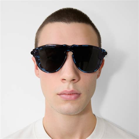 burberry buckle templeacetate sunglasses|Tubular Sunglasses in Electric blue .